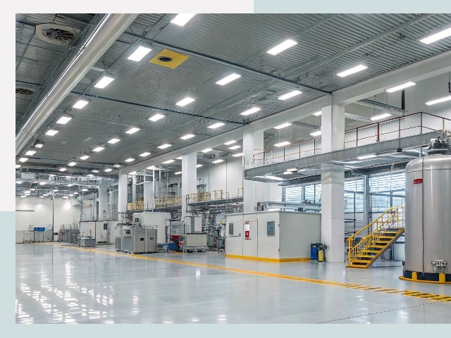 Освещение ангаров в Магнитогорске от 621 руб. - Эффективные решения